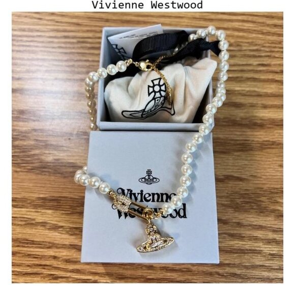 Vivienne WESTWOOD Pink Orb Necklace